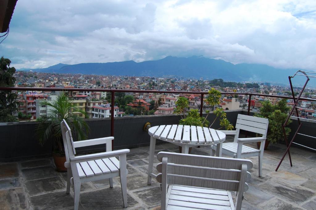 Hotel Sunset View Kathmandu Esterno foto